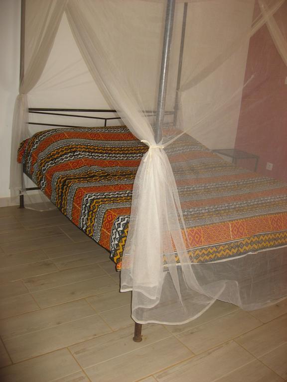 Babao Hotel M'Bour Ruang foto