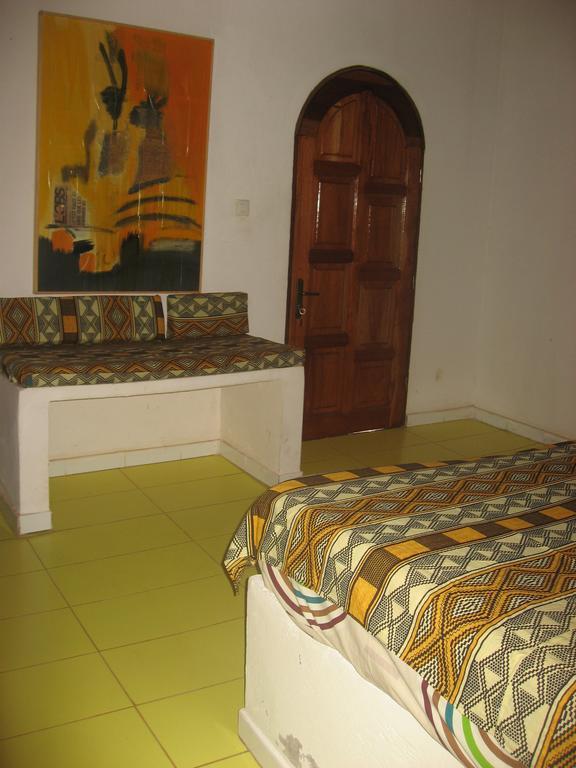 Babao Hotel M'Bour Ruang foto