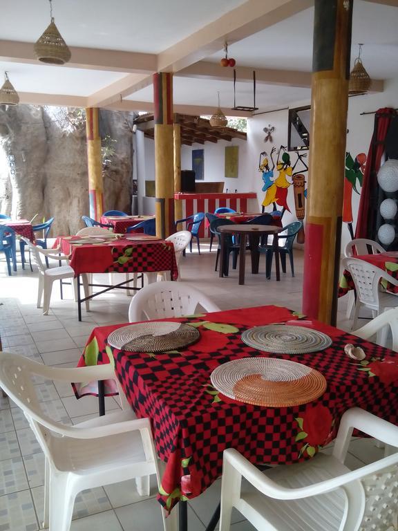Babao Hotel M'Bour Bagian luar foto
